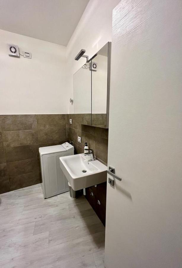 Appartamento Al Castello Padenghe sul Garda Exteriör bild